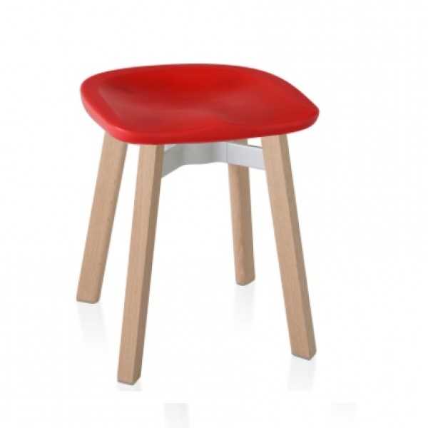 Eco Friendly Indoor Restaurant Furniture Emeco SU Series Small Stool - Recycled Polyethylene Seat With Wooden Legs